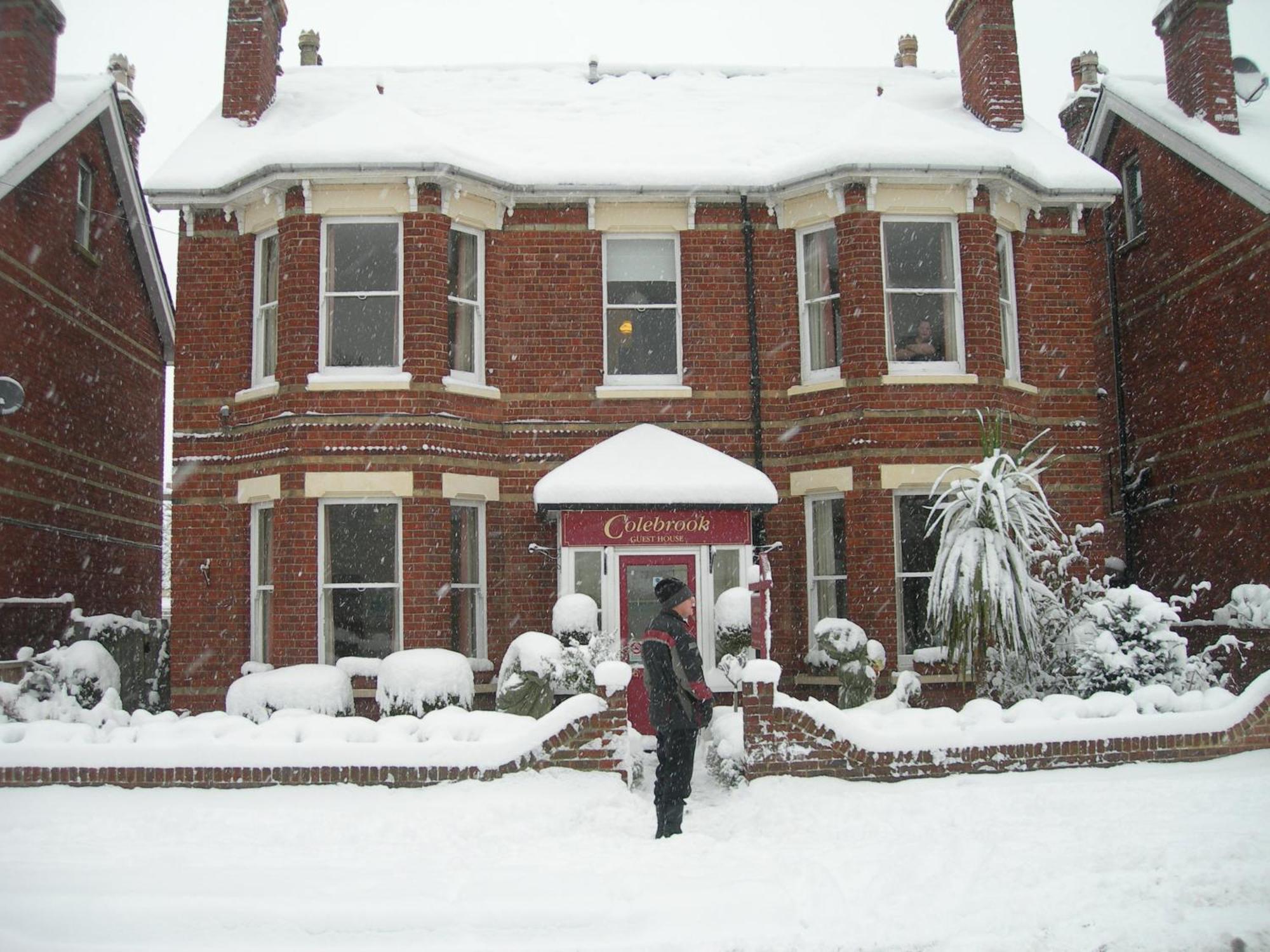 Colebrook Guest House Farnborough  Bagian luar foto
