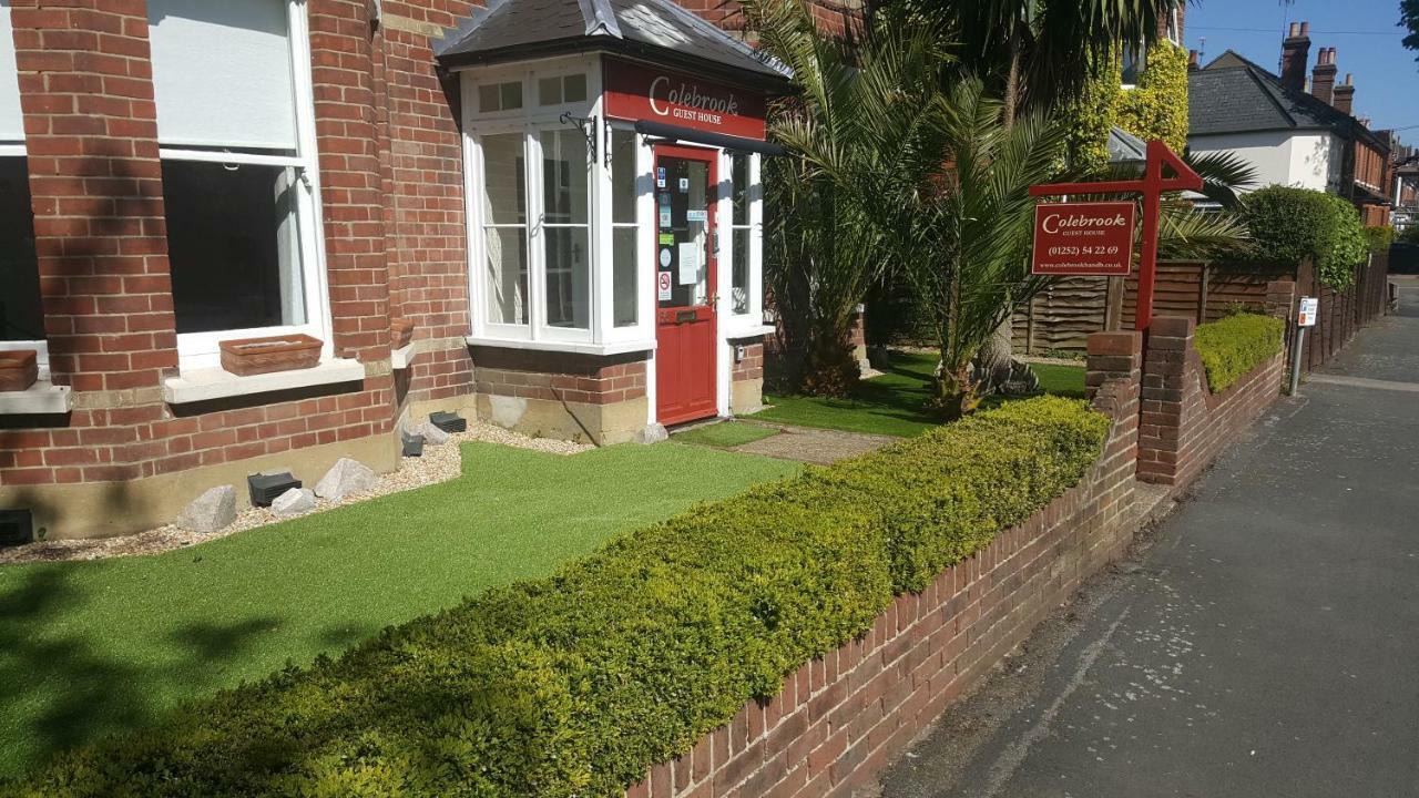 Colebrook Guest House Farnborough  Bagian luar foto